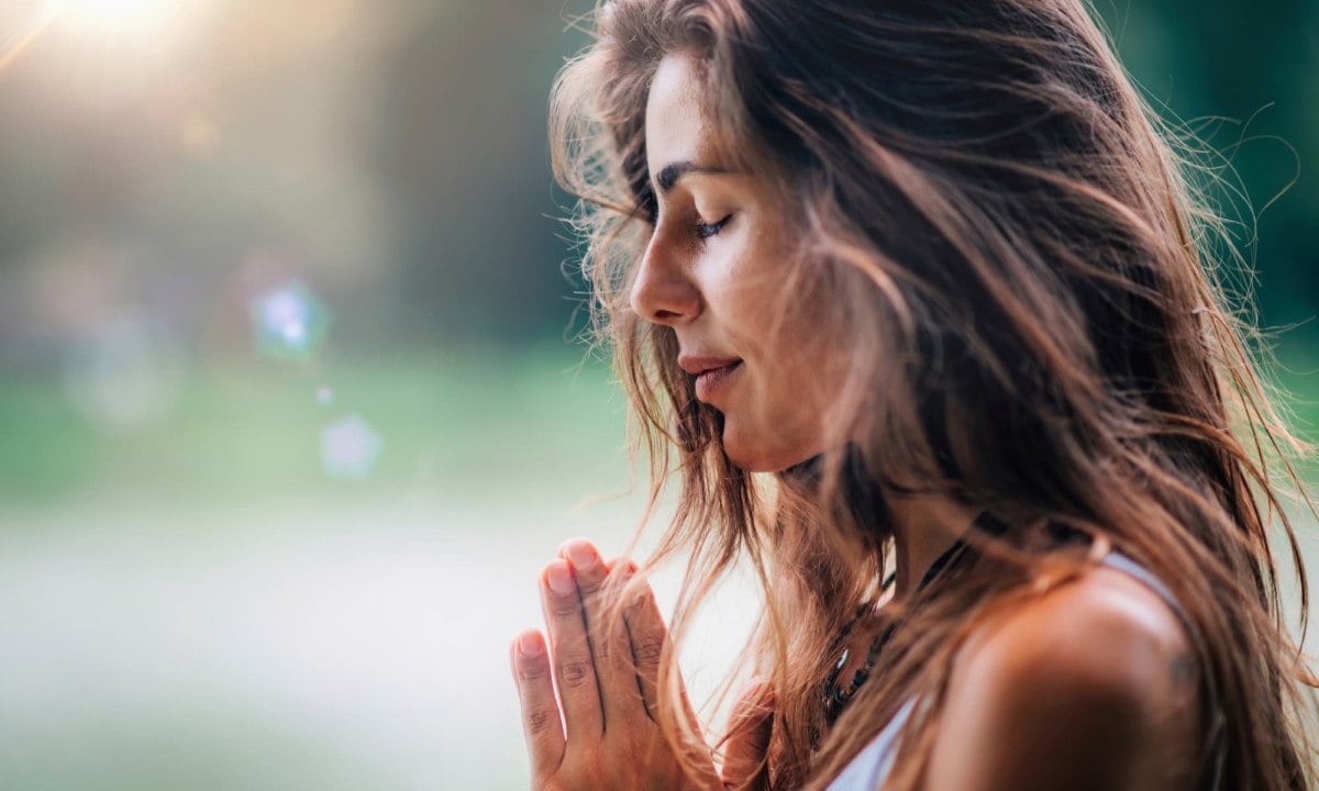Mindfulness and meditation go hand in hand to help us calm our minds